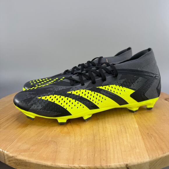 Adidas Predator Accuracy.2 FG Mens Size 11.5 Soccer Cleats Football Boots NEW - Picture 3 of 9